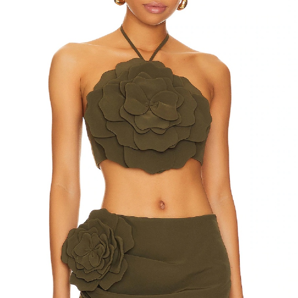 ✨ SALE✨ NWT Lovers + Friends Zora Crop Top & Skort Set - Olive Green - Picture 2 of 12